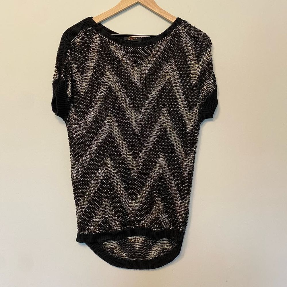 Dex Medium Gold & Black Open Knit Sweater Short Sleeve Top